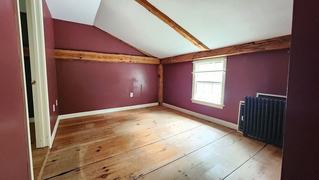 Empty room, Interior, Wooden Beams, Wood Texture Flooring