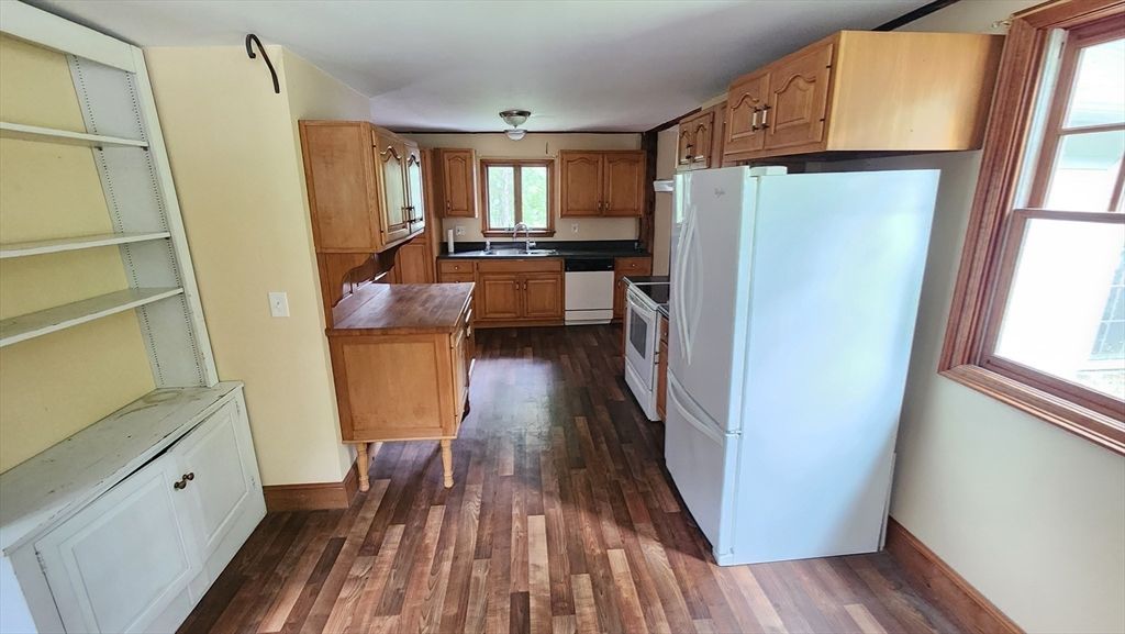 Interior, Kitchen, Wood Texture Flooring