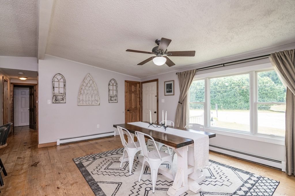 Dining room, Interior, Wood Texture Flooring
