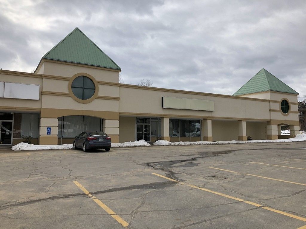 Exterior, Facade, None