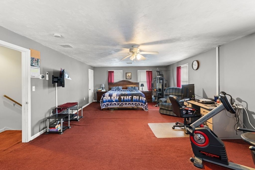 Fitness Equipment, Home Office, Interior