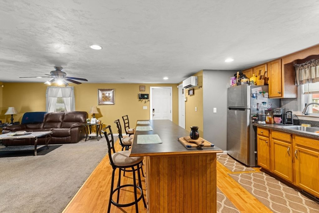 Dining room, Interior, Kitchen, Living room, Recessed Lighting, Wood Texture Flooring