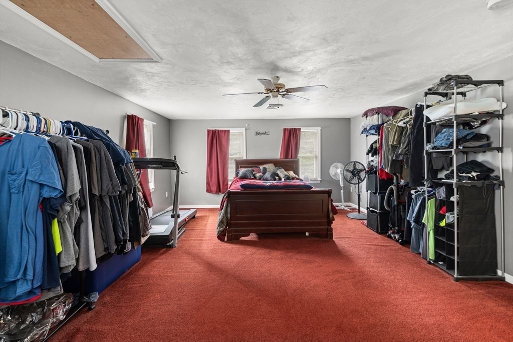 Interior, Walk-in Closets