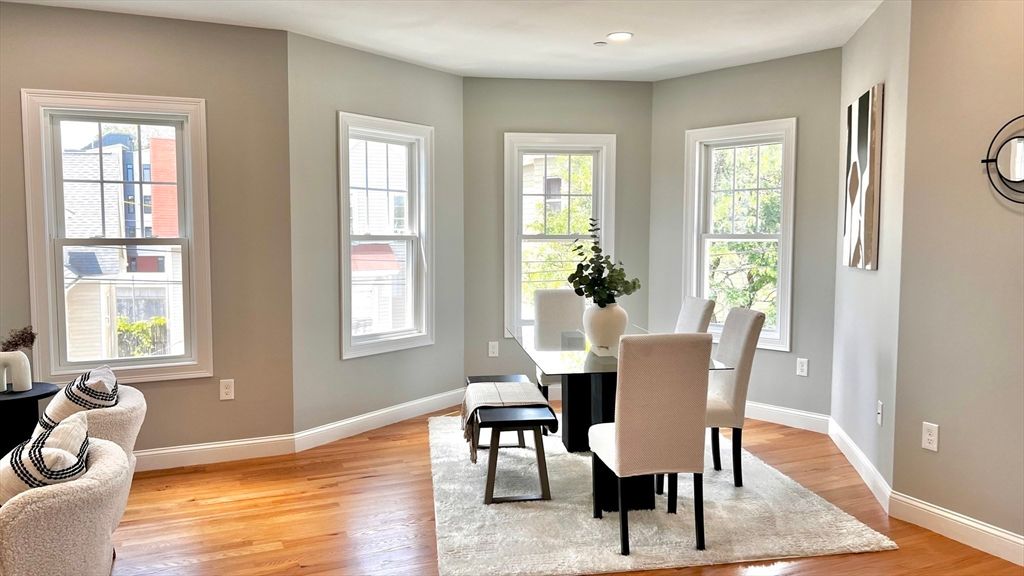 Dining room, Interior, Recessed Lighting, Wood Texture Flooring