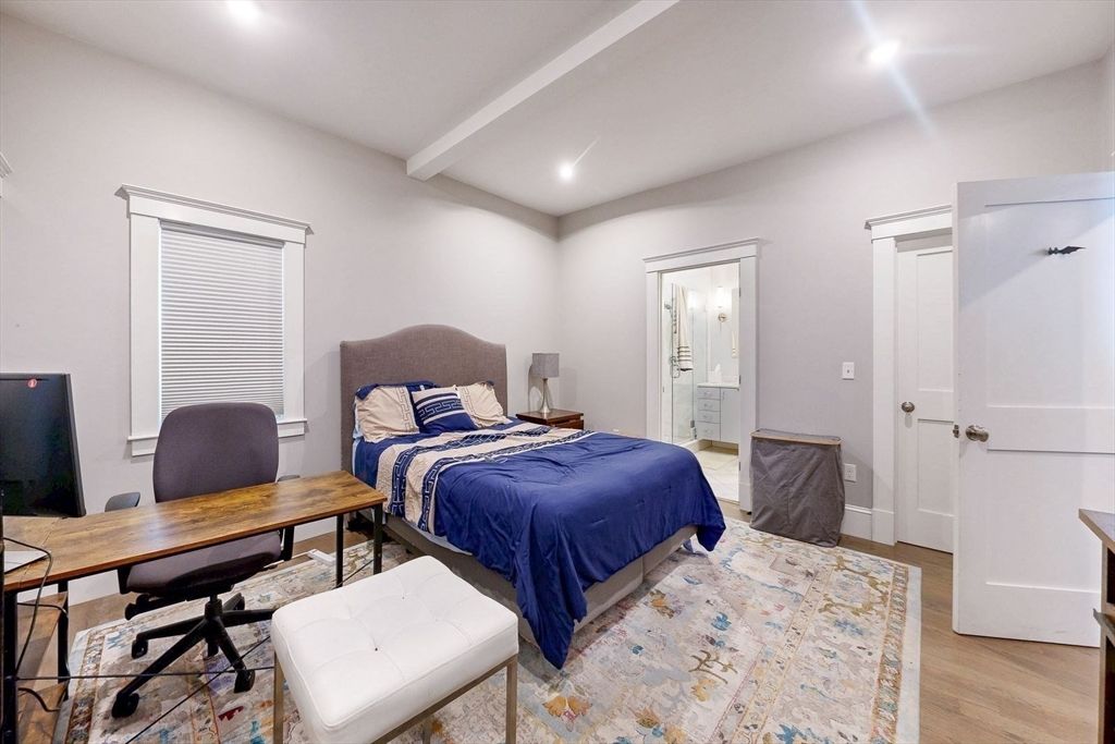 Bedroom, Home Office, Interior, Recessed Lighting, Wood Texture Flooring