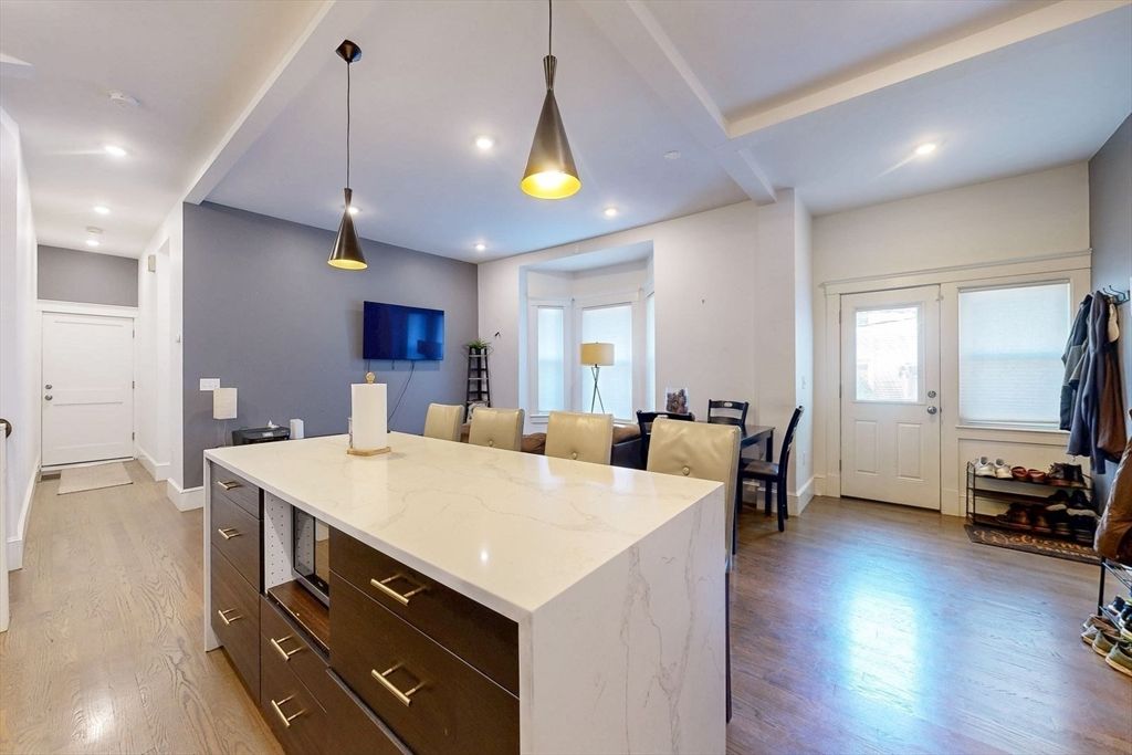 Dining room, Interior, Pendant Lights, Recessed Lighting, Wood Texture Flooring