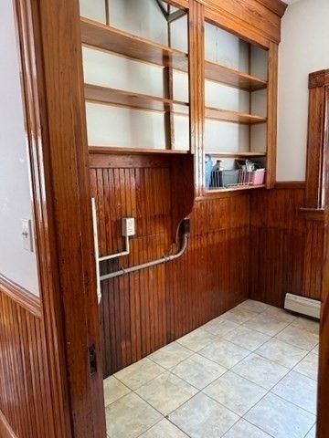 Interior, Wooden Walls