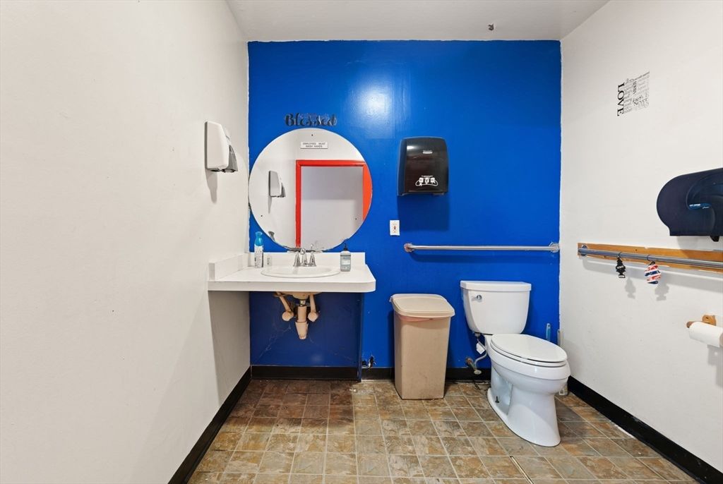 Bathroom, Interior