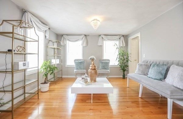 Chandelier, Interior, Wood Texture Flooring