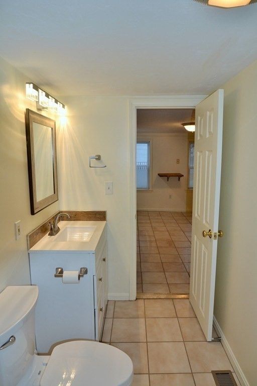 Bathroom, Interior