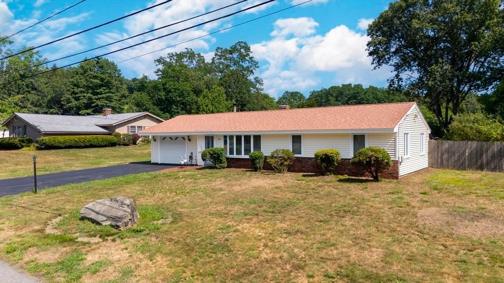 Attached, Backyard, Exterior, Facade, Ranch