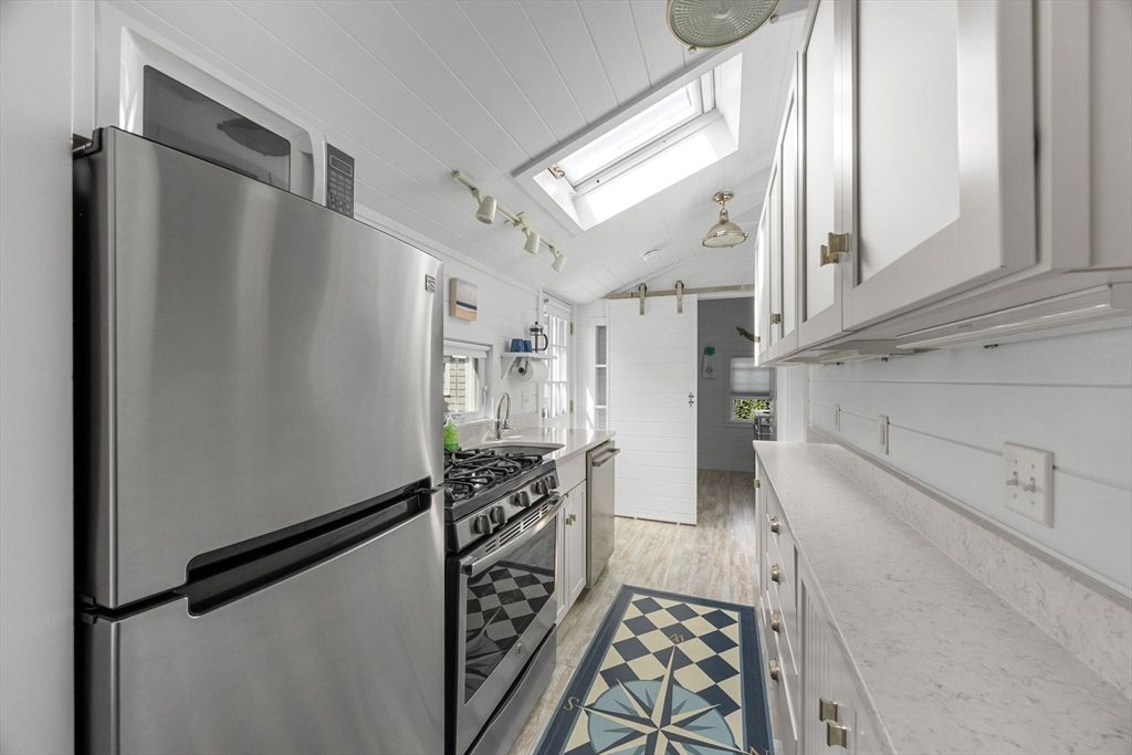 Interior, Kitchen, Stainless Steel Appliances, Wood Texture Flooring