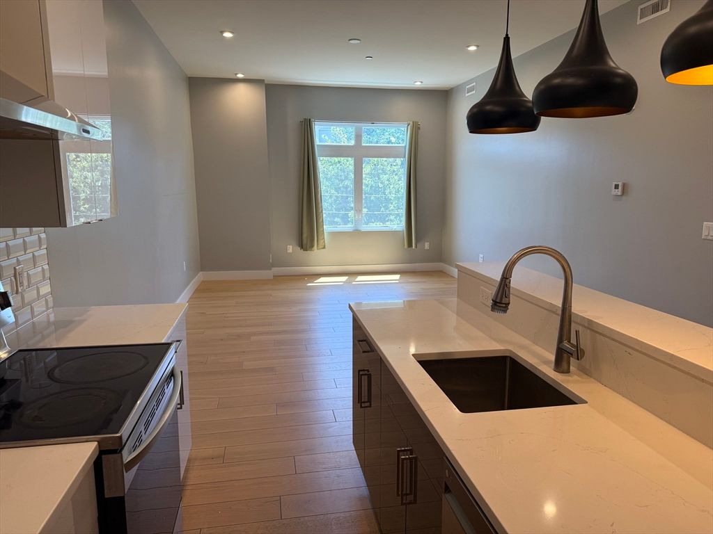 Interior, Kitchen, Recessed Lighting, Wood Texture Flooring