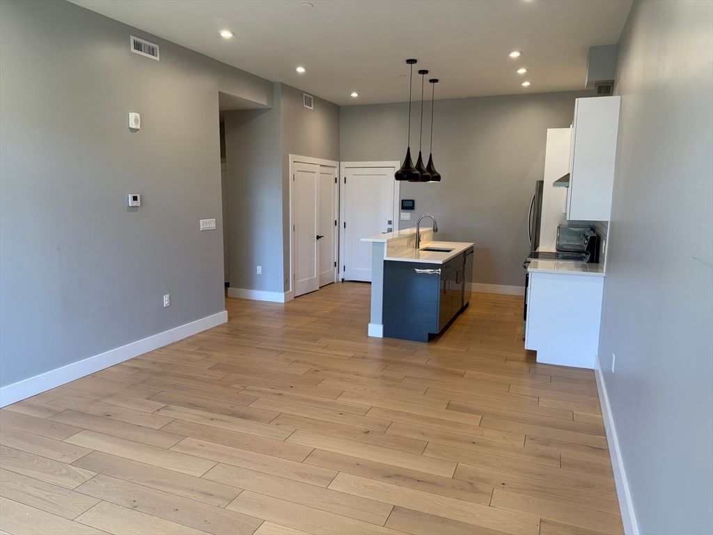 Interior, Kitchen, Pendant Lights, Recessed Lighting, Wood Texture Flooring