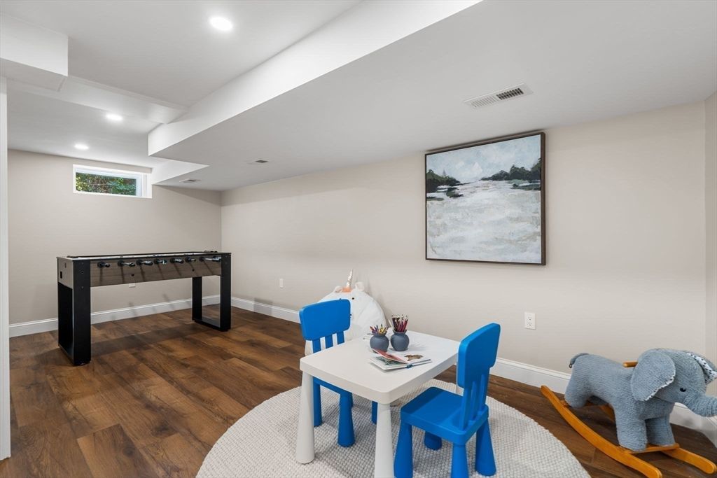 Dining room, Game Room, Interior, Recessed Lighting, Wood Texture Flooring
