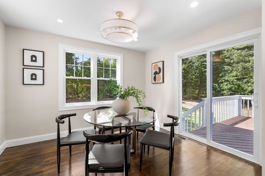 Dining room, Interior, Recessed Lighting, Wood Texture Flooring