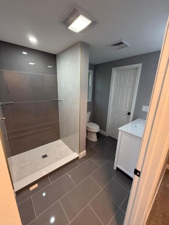 Bathroom, Interior, Recessed Lighting, Washer