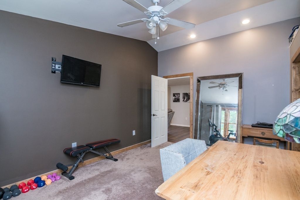 Fitness Equipment, Interior, Recessed Lighting