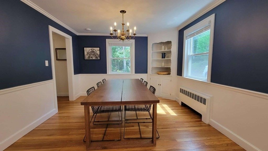 Chandelier, Dining room, Interior, Wood Texture Flooring