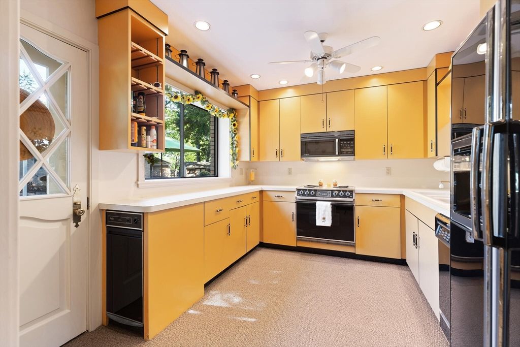 Interior, Kitchen, Recessed Lighting