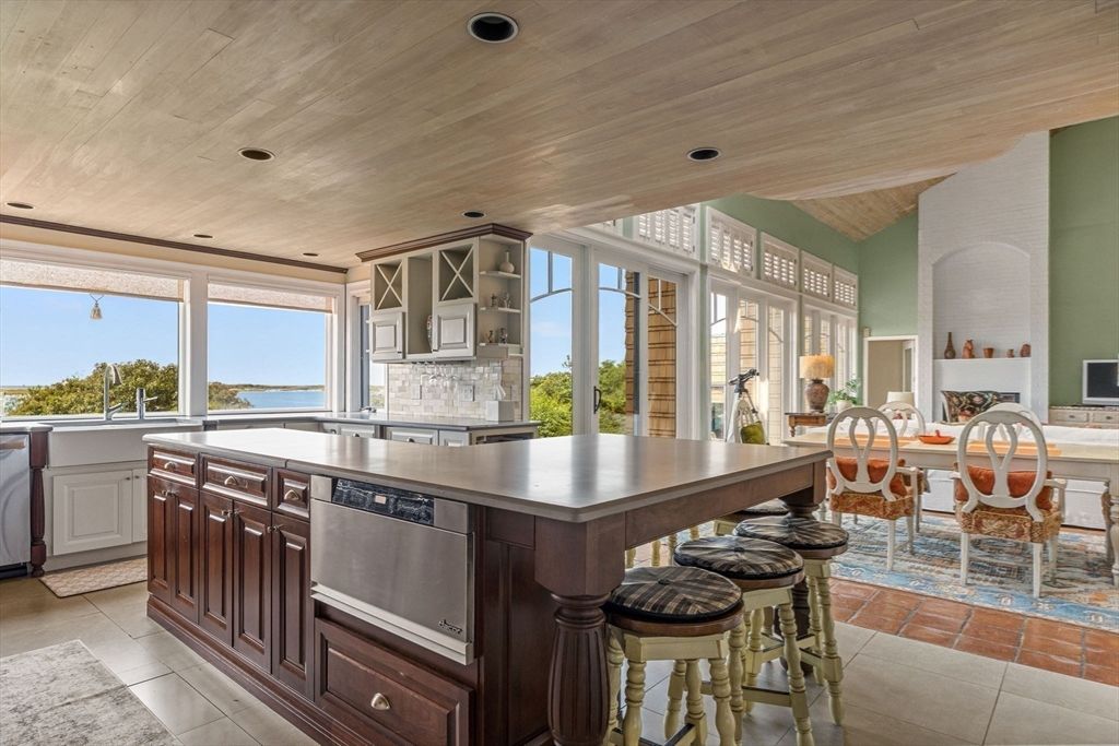Interior, Kitchen, Recessed Lighting, Wooden Ceilings