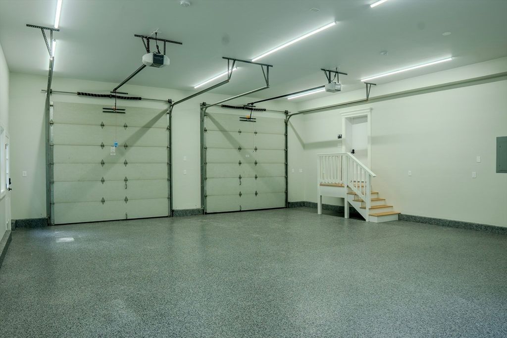 Garage, Interior, Recessed Lighting
