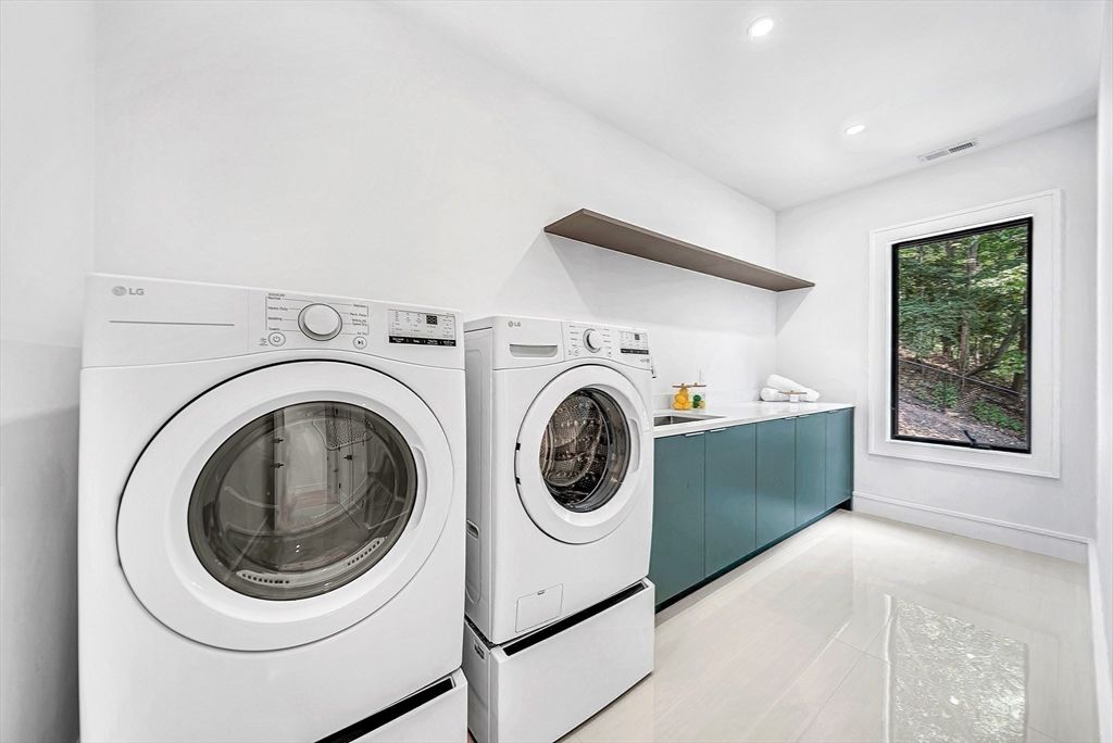 Interior, Recessed Lighting, Washer