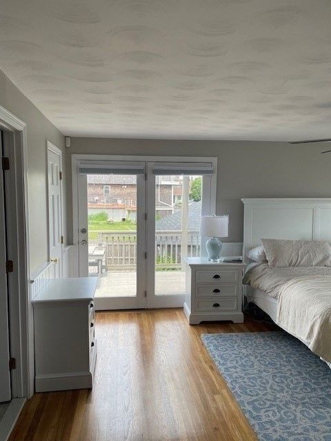 Bedroom, Interior, Water, Wood Texture Flooring