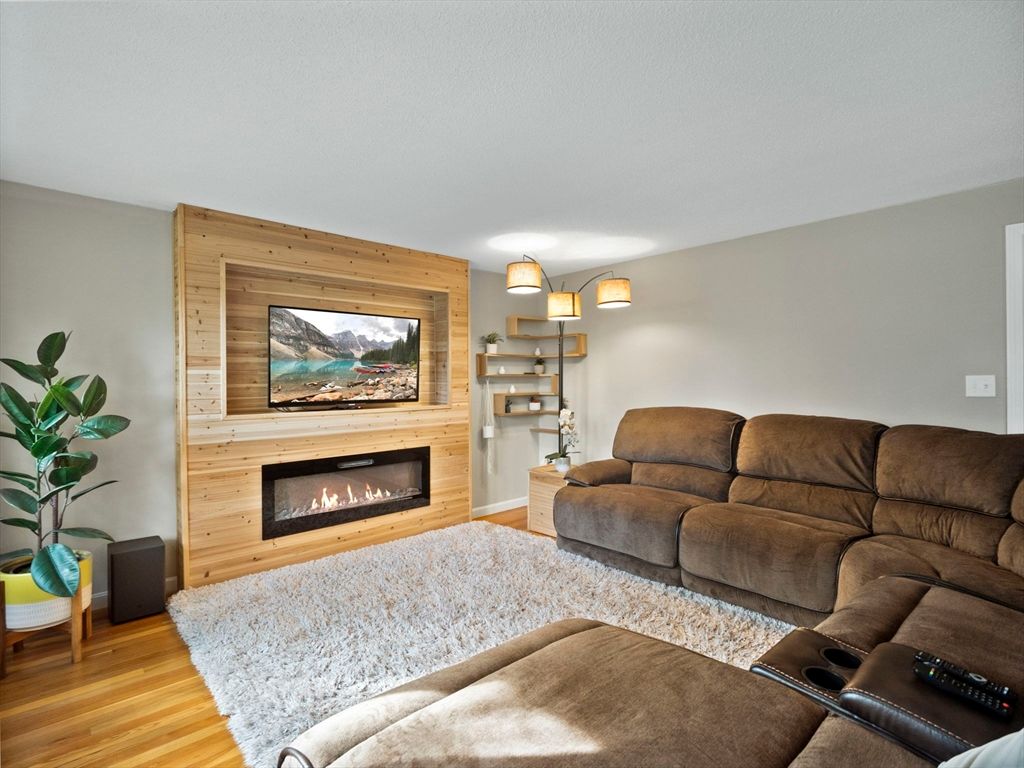 Fireplace, Interior, Living room, Wood Texture Flooring, Wooden Walls