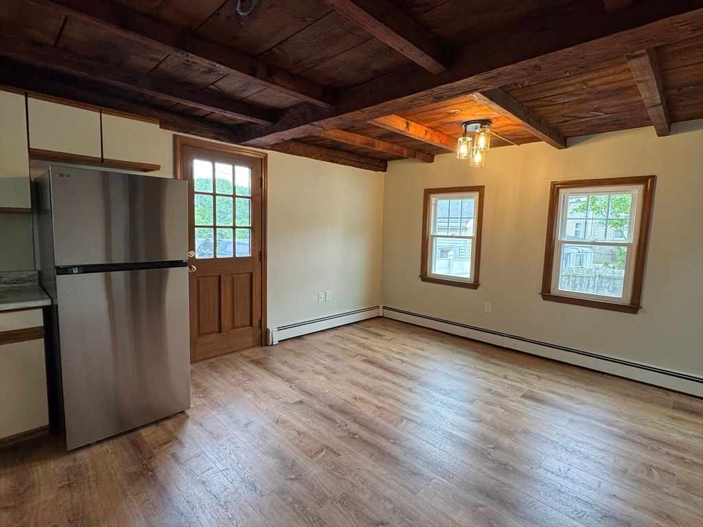 Empty room, Interior, Kitchen, Wooden Beams, Wooden Ceilings, Wood Texture Flooring
