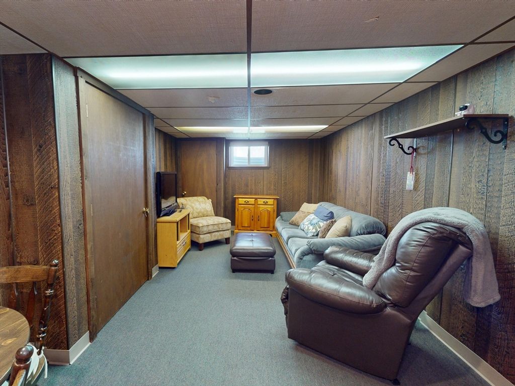 Interior, Wooden Walls