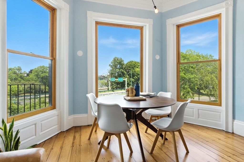 Dining room, Interior, Wood Texture Flooring