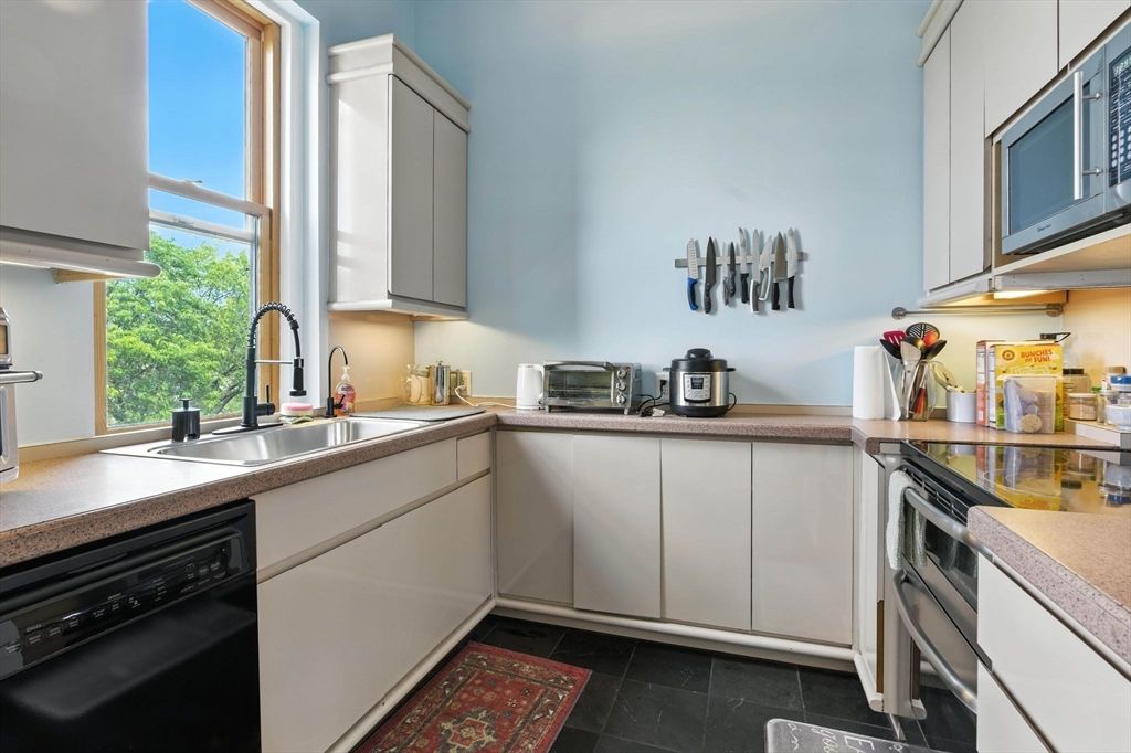 Interior, Kitchen