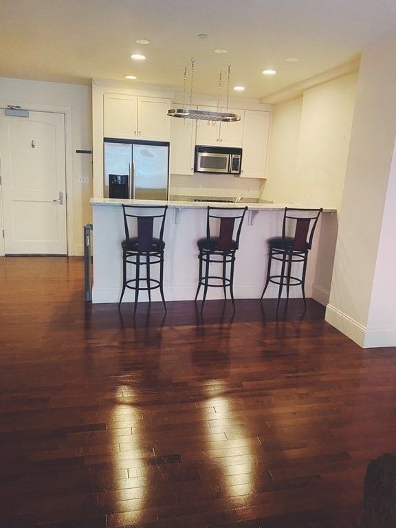 Interior, Kitchen, Pendant Lights, Recessed Lighting, Wood Texture Flooring