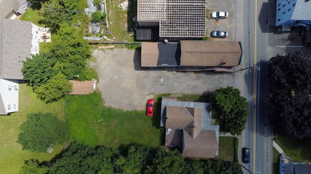 Exterior, Drone