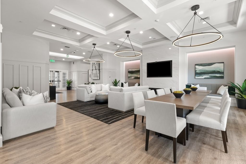 Dining room, Interior, Living room, Pendant Lights, Recessed Lighting, Wood Texture Flooring