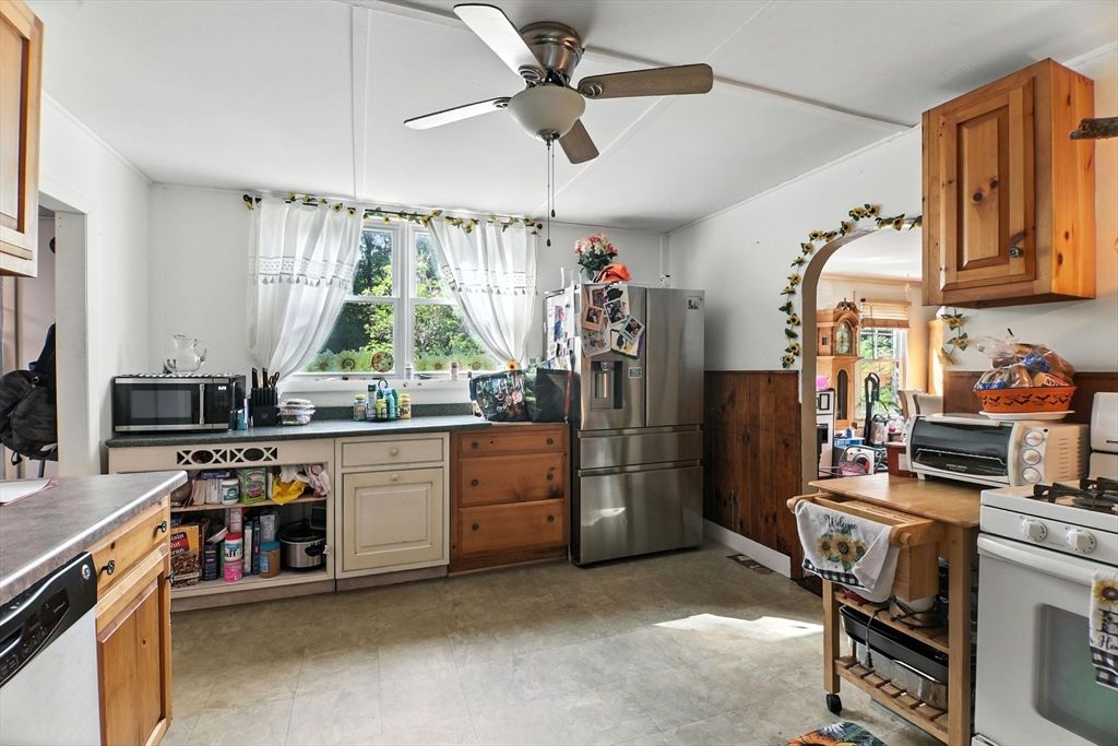 Interior, Kitchen