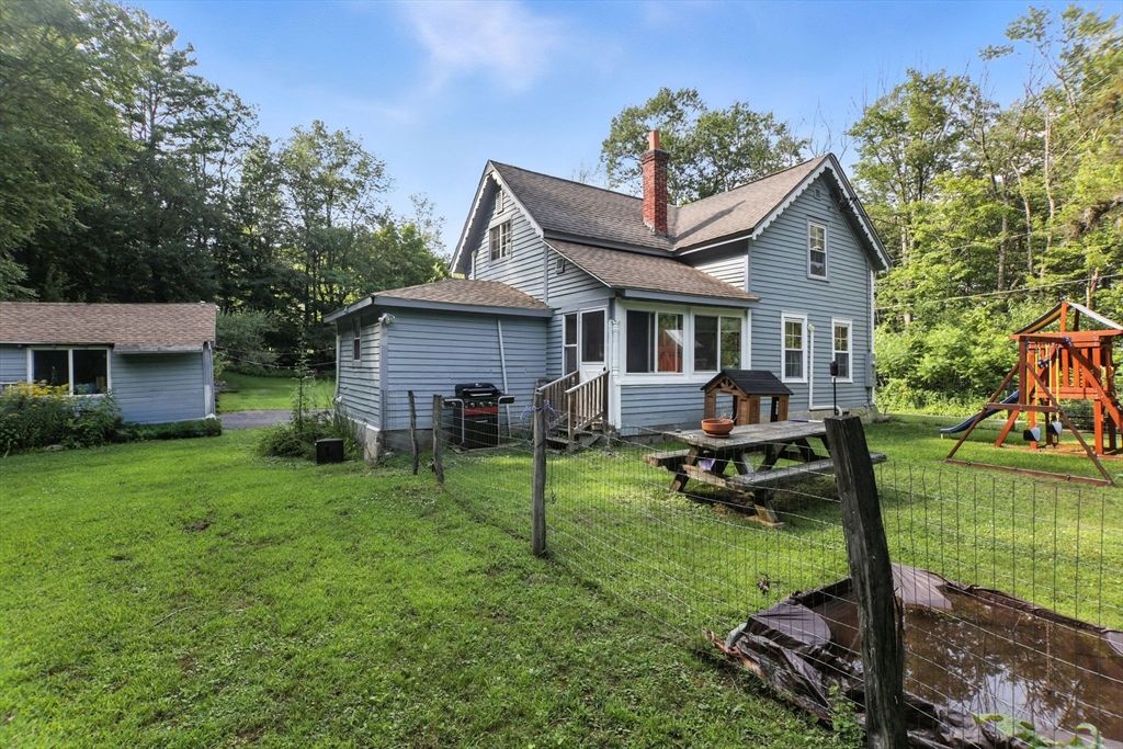 Backyard, Exterior, Playground