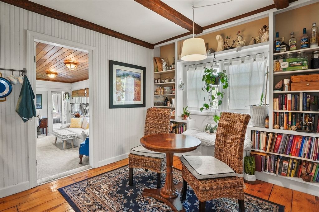 Interior, Pendant Lights, Wooden Beams, Wood Texture Flooring