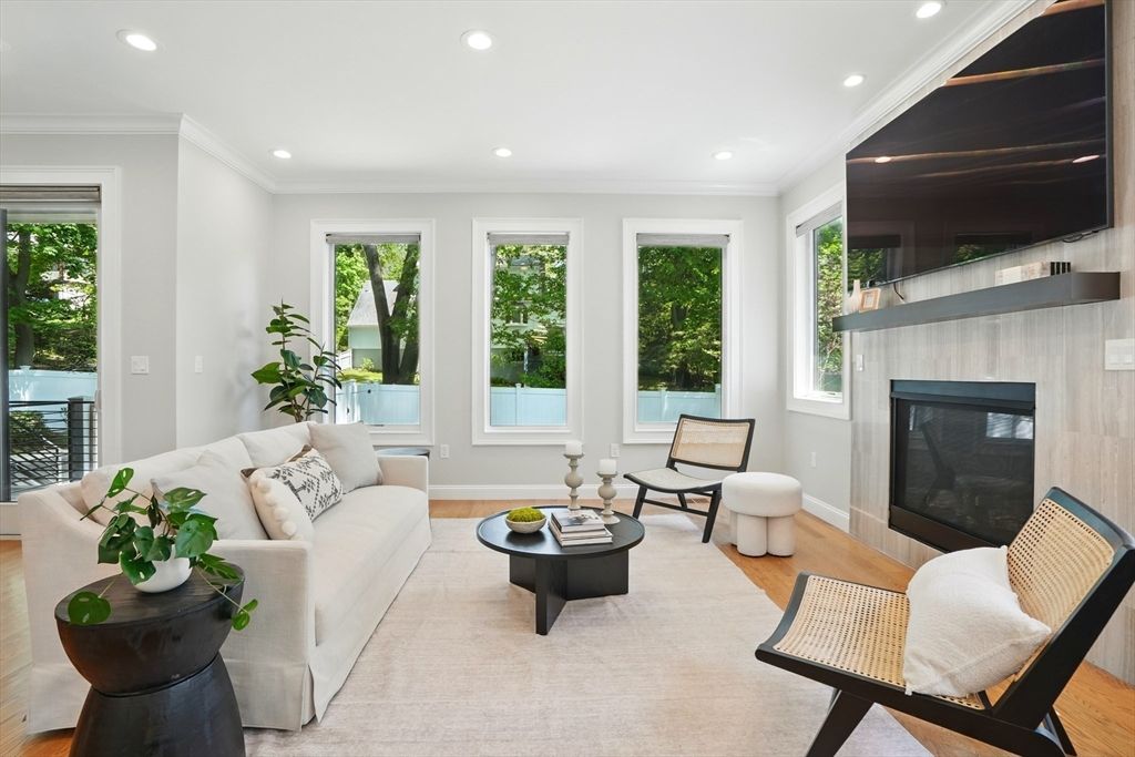 Fireplace, Interior, Living room, Recessed Lighting, Wood Texture Flooring