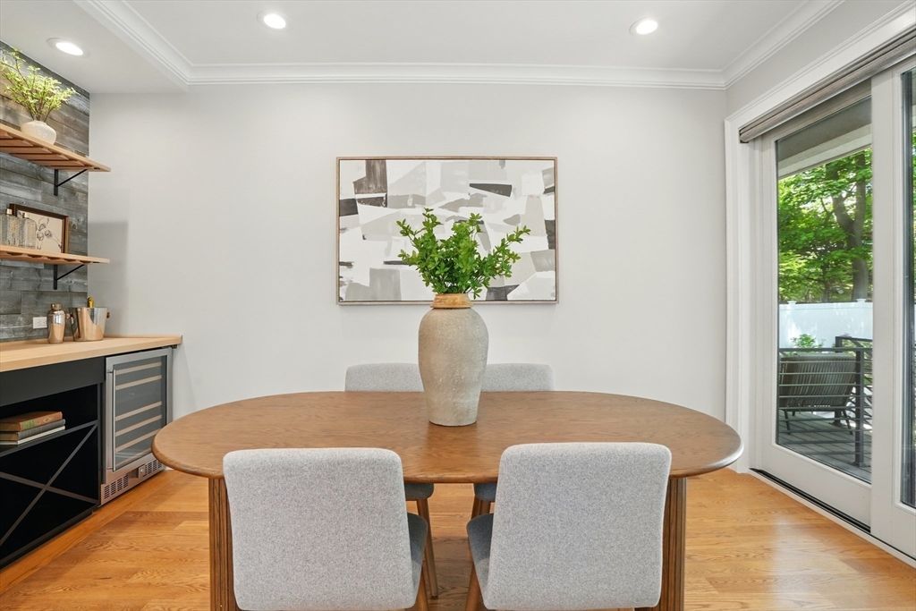 Dining room, Interior, Recessed Lighting, Wood Texture Flooring