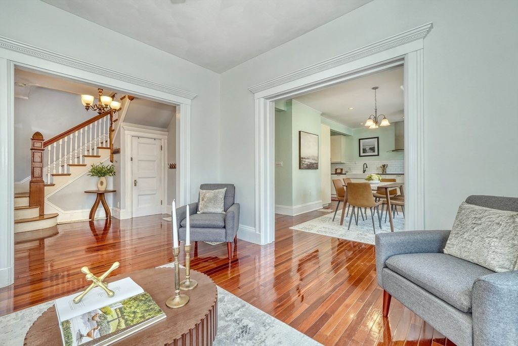 Chandelier, Dining room, Interior, Pendant Lights, Wood Texture Flooring