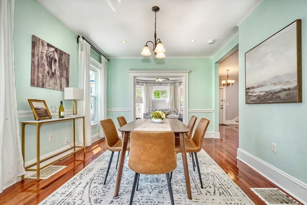 Chandelier, Dining room, Interior, Pendant Lights, Recessed Lighting, Wood Texture Flooring