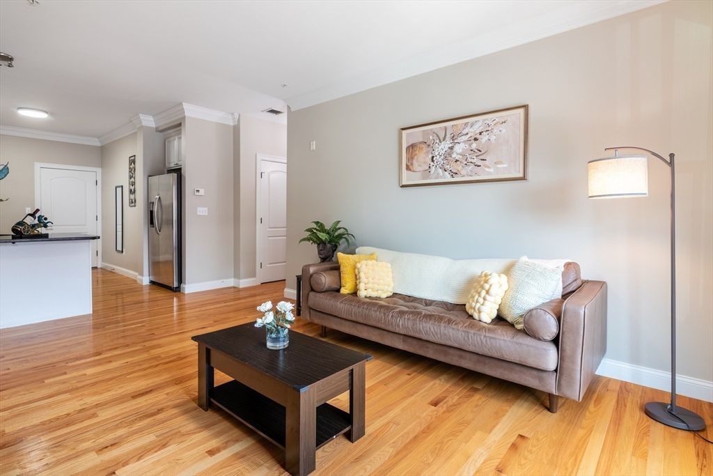 Interior, Living room, Recessed Lighting, Stainless Steel Appliances, Wood Texture Flooring