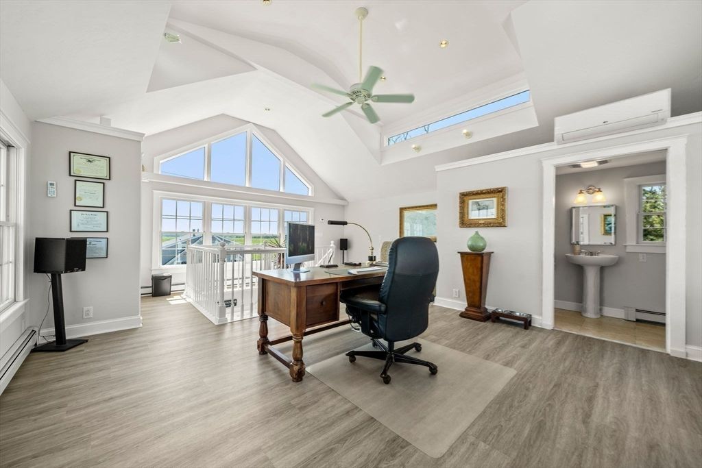 Home Office, Interior, Recessed Lighting, Wood Texture Flooring