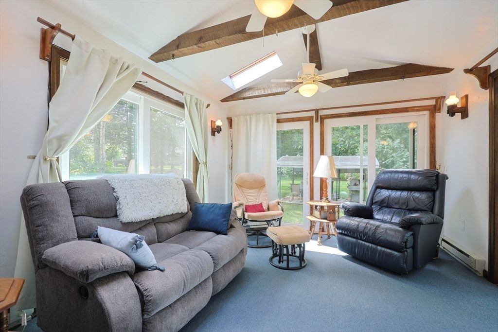 Interior, Living room, Wooden Beams