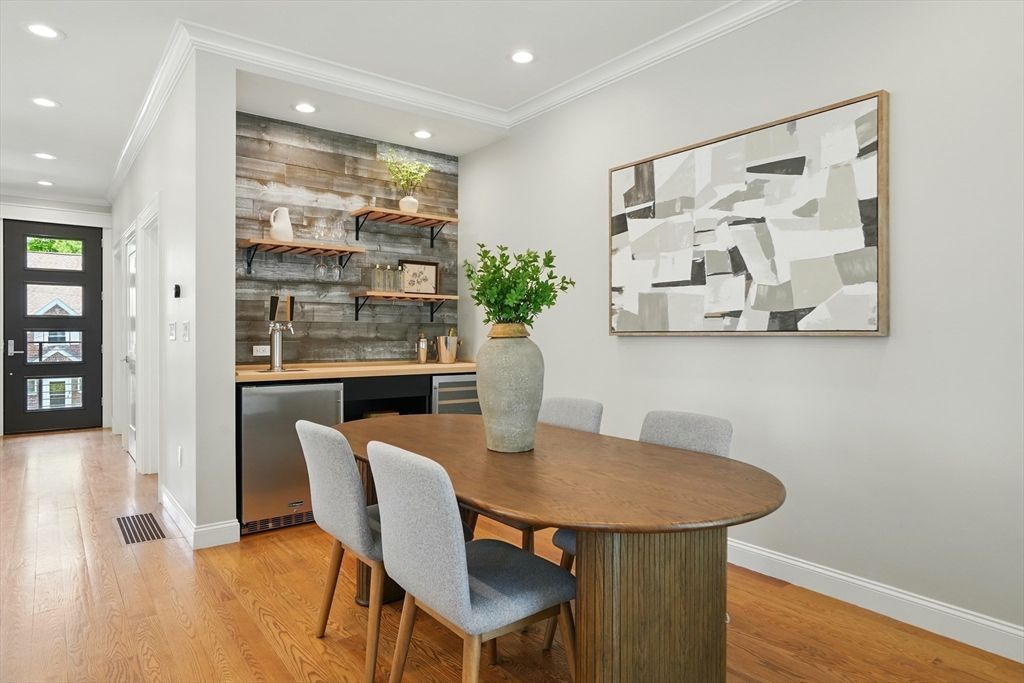 Dining room, Interior, Recessed Lighting, Wood Texture Flooring