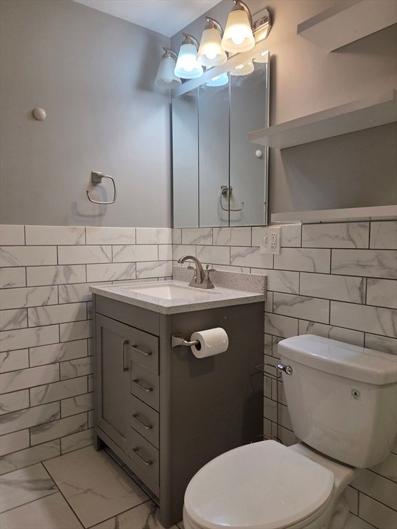 Bathroom, Interior, Marble, Marble Walls