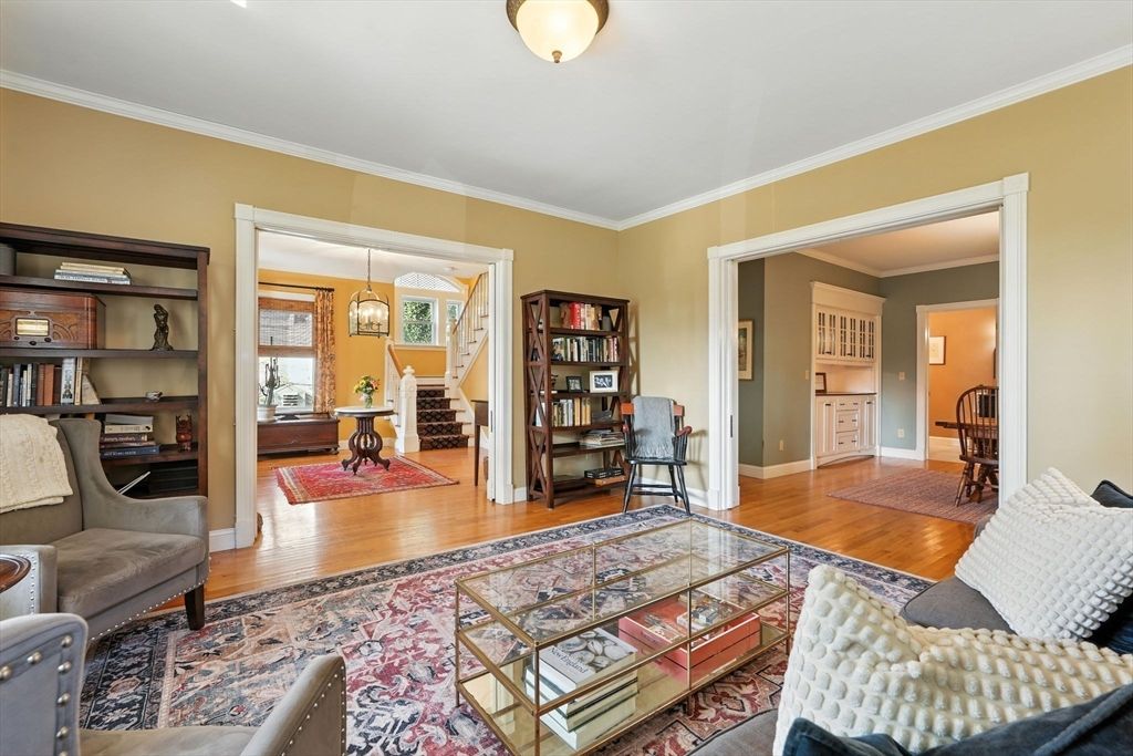 Dining room, Interior, Living room, Pendant Lights, Wood Texture Flooring