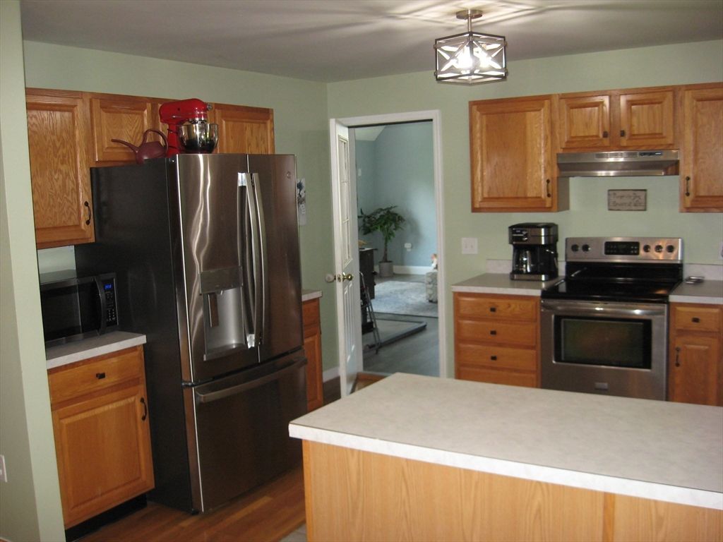 Interior, Kitchen, Pendant Lights, Stainless Steel Appliances, Wood Texture Flooring